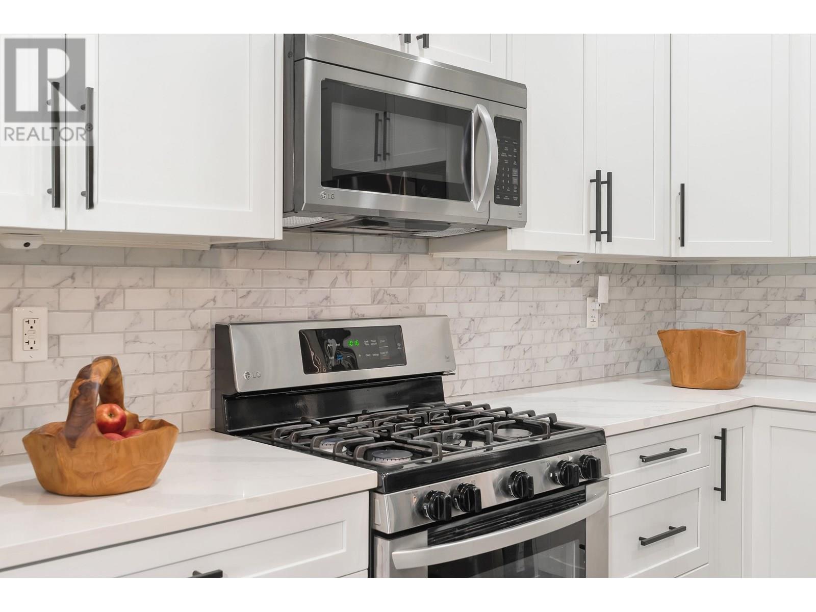 52 11282 Cottonwood Drive, Maple Ridge, British Columbia  V2X 8W8 - Photo 7 - R3003444
