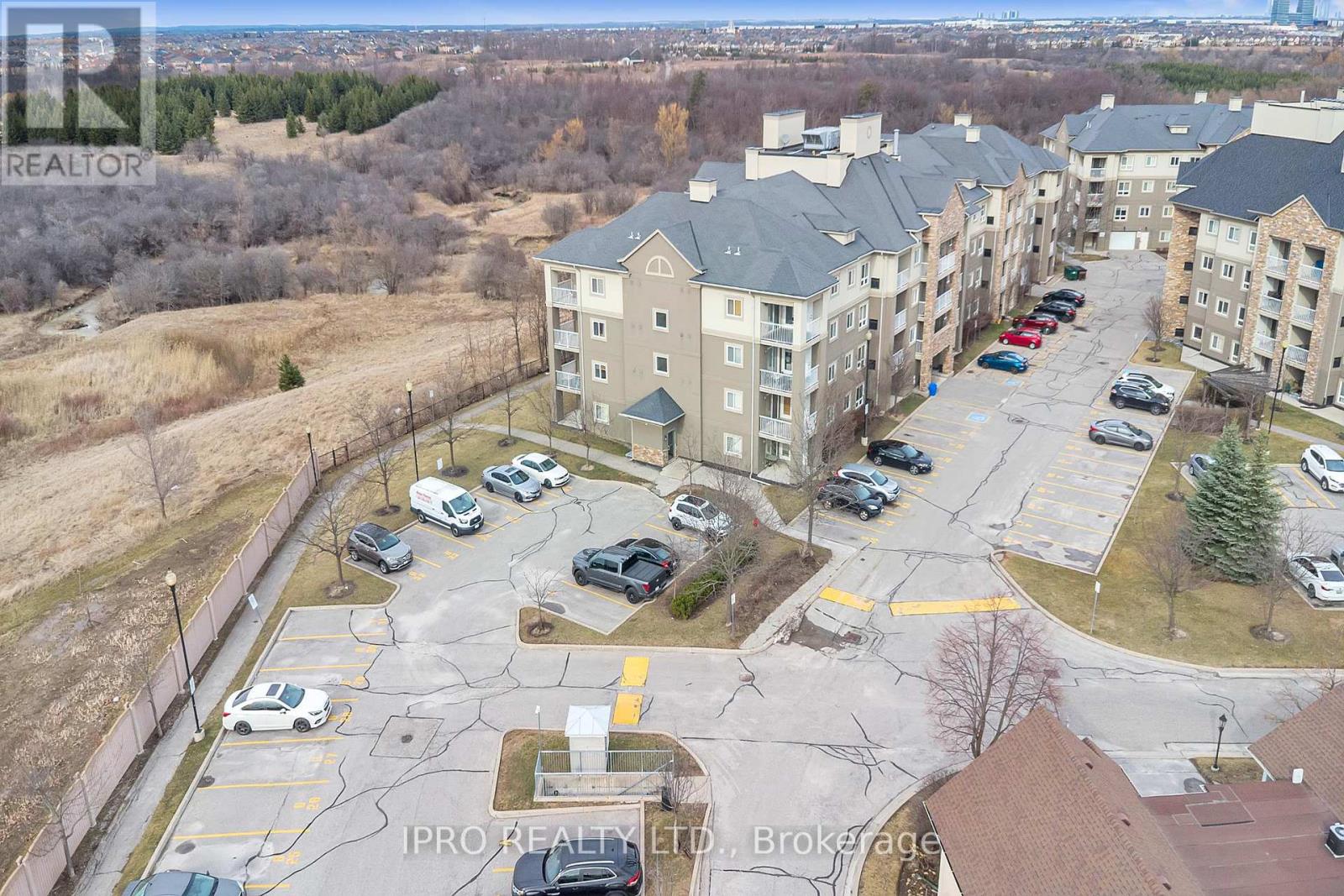 2405 - 6 Dayspring Circle, Brampton, Ontario  L6P 2Z6 - Photo 28 - W12135231