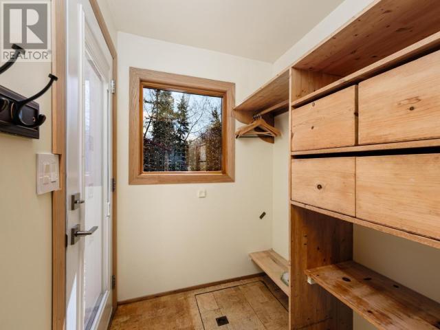 Property at 510 HAWKINS STREET image 3