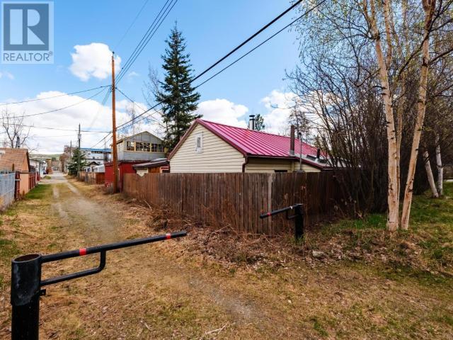 510 Hawkins Street, Whitehorse, Yukon  Y1A 1X9 - Photo 43 - 16470
