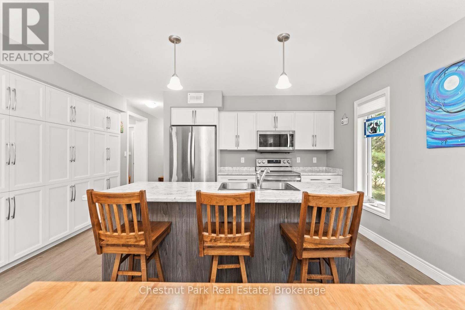 583 Mary Lk Road S, Huntsville, Ontario  P0B 1L0 - Photo 6 - X12152527