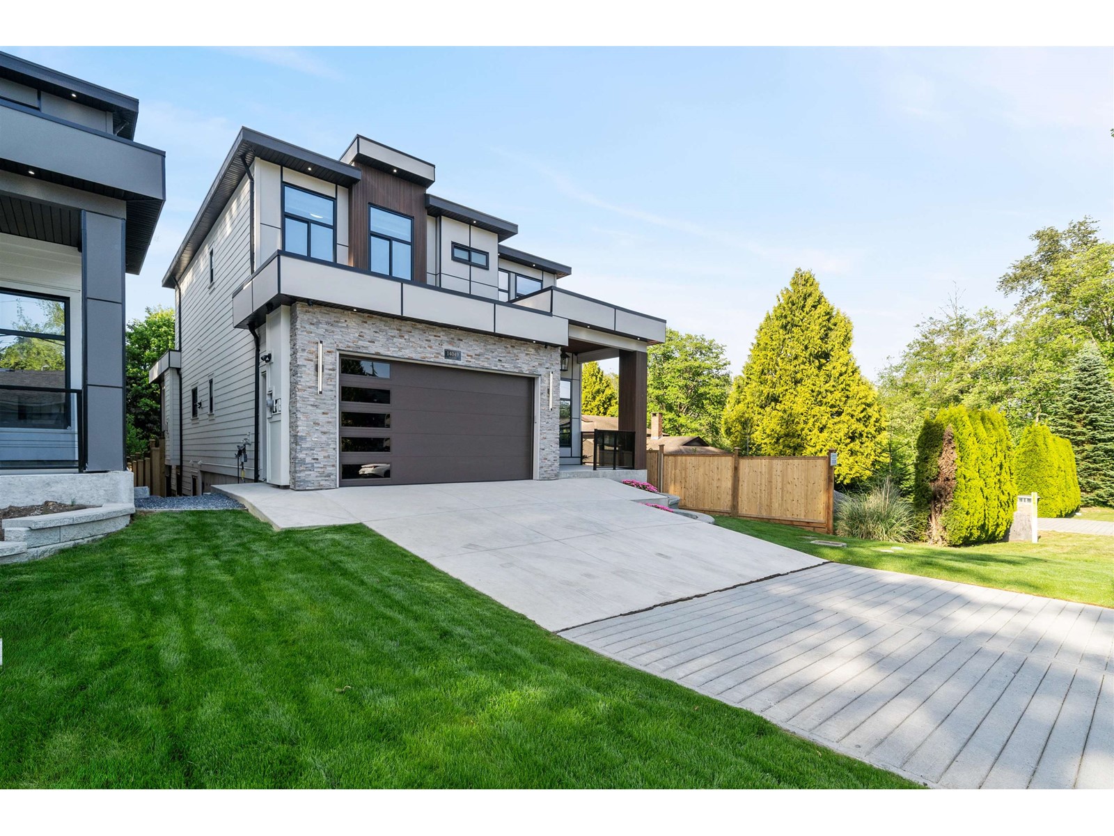 14049 80 Avenue, Surrey, British Columbia  V3W 7T5 - Photo 3 - R3003426