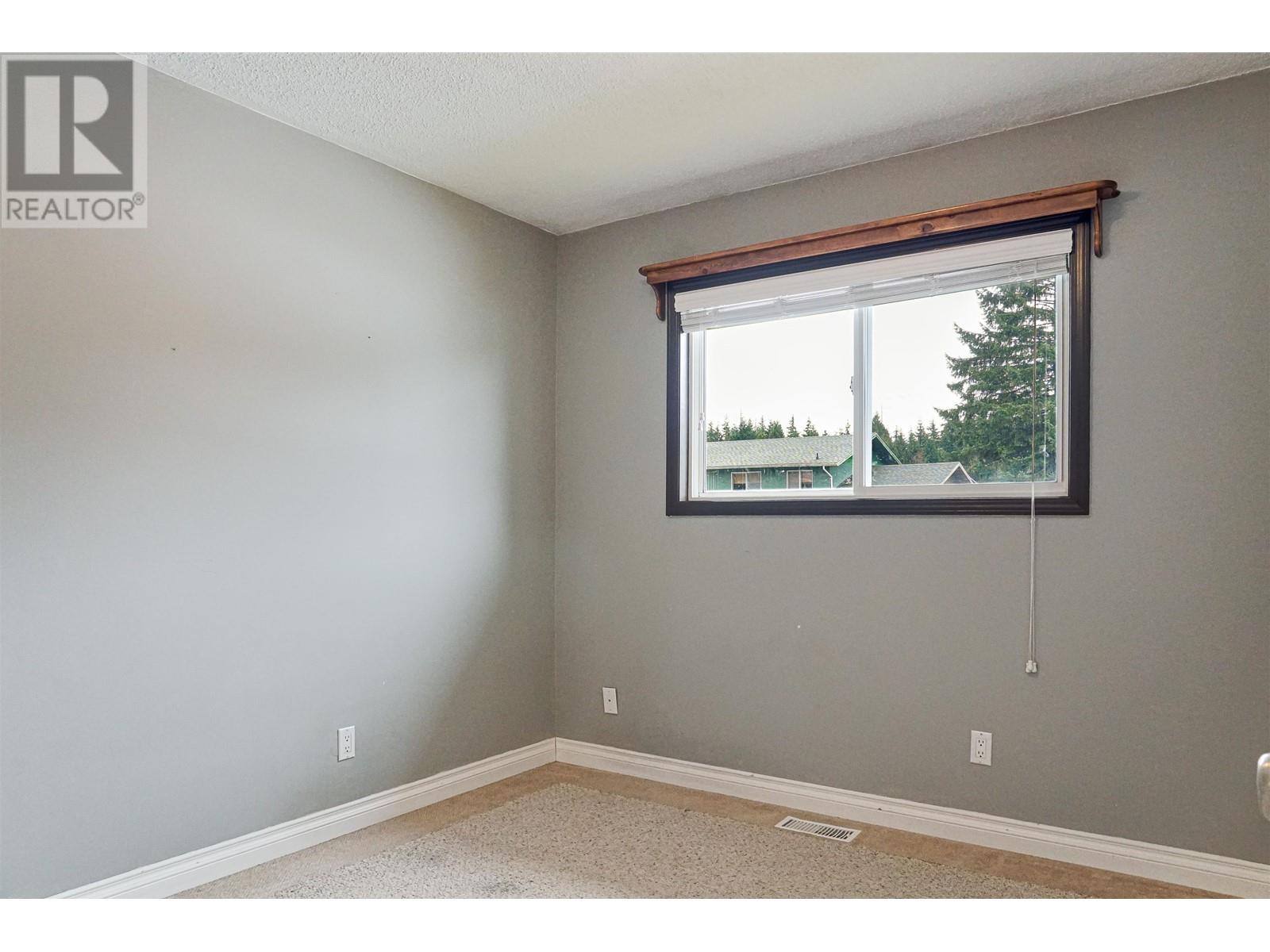 Property at 7 DUNN STREET image 1