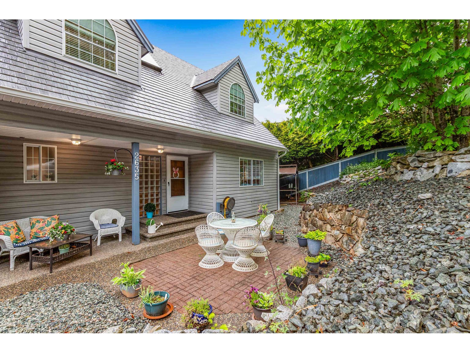 2635 St Gallen Way, Abbotsford, British Columbia  V3G 1C3 - Photo 3 - R3003582