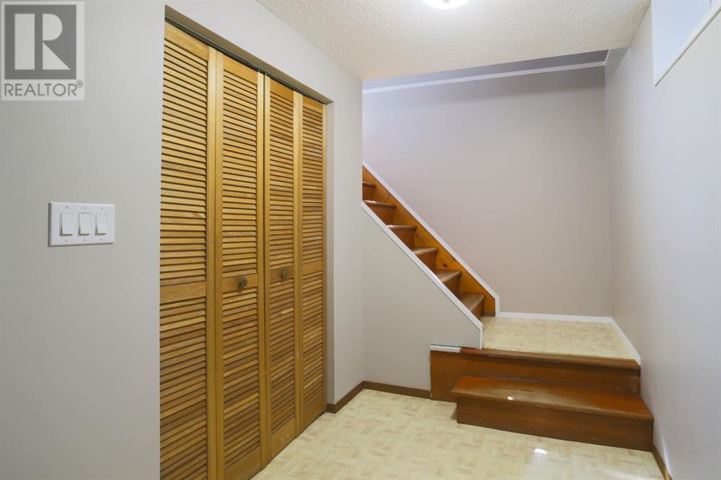 875 Parkridge Road Se, Calgary, Alberta  T2J 5B8 - Photo 30 - A2221397