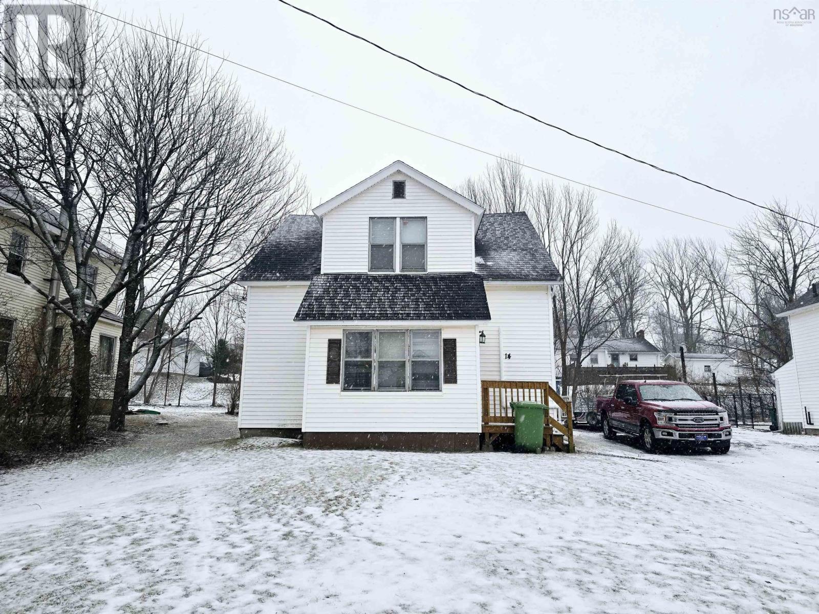 Property at 14 Seventh Street image 1
