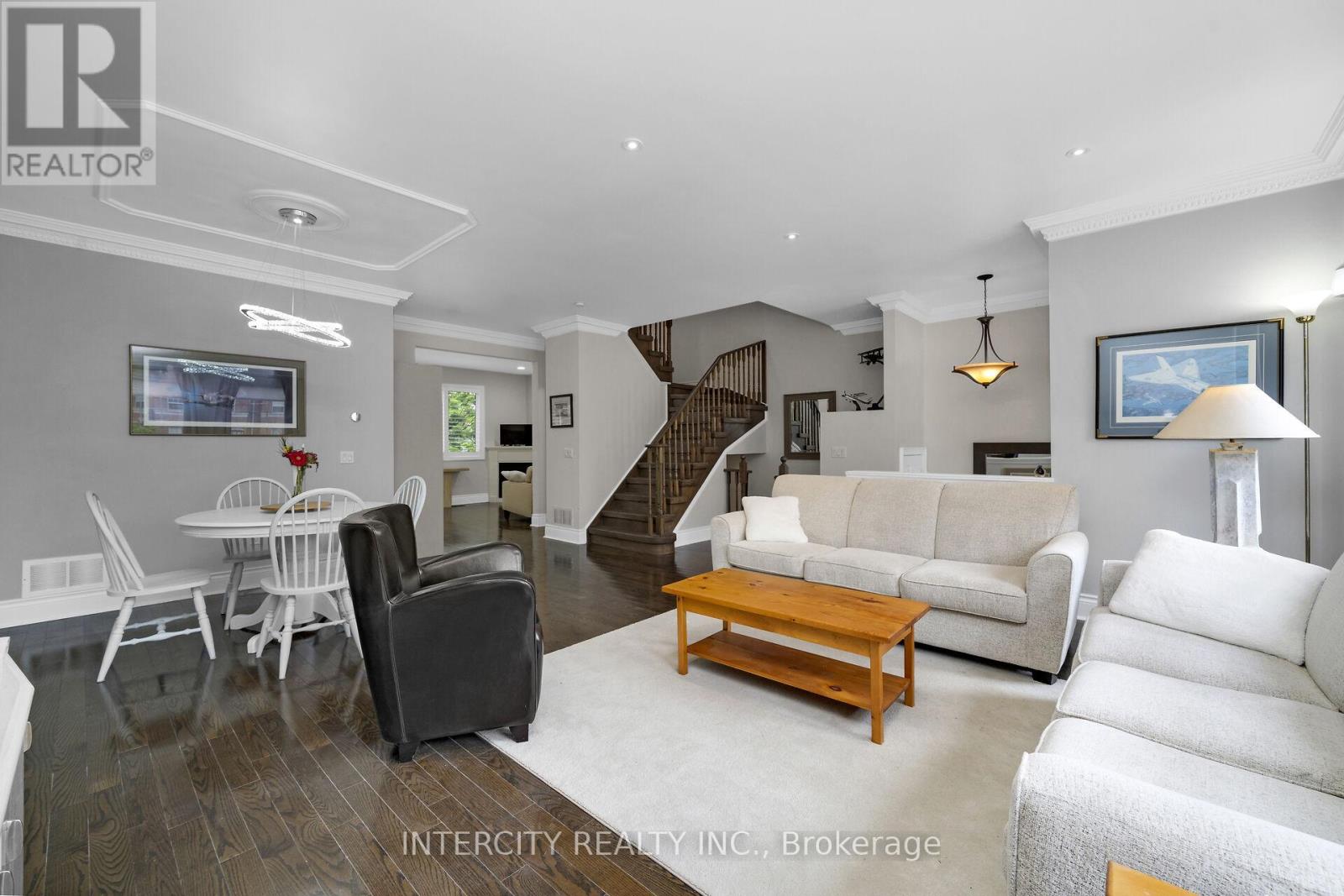 19 - 8038 Yonge Street, Vaughan (Uplands), Ontario  L4J 1W3 - Photo 10 - N11882172