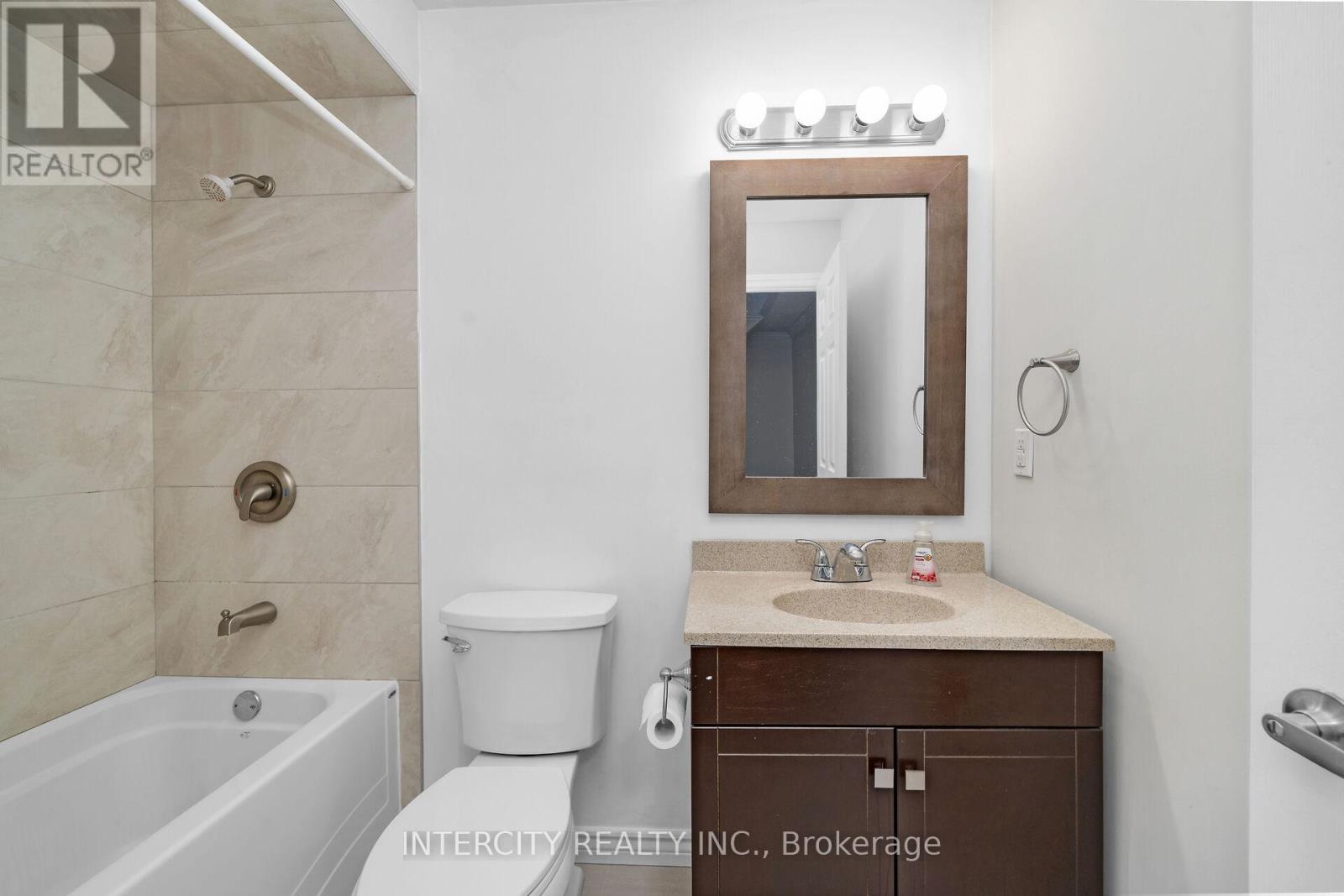 19 - 8038 Yonge Street, Vaughan (Uplands), Ontario  L4J 1W3 - Photo 36 - N11882172