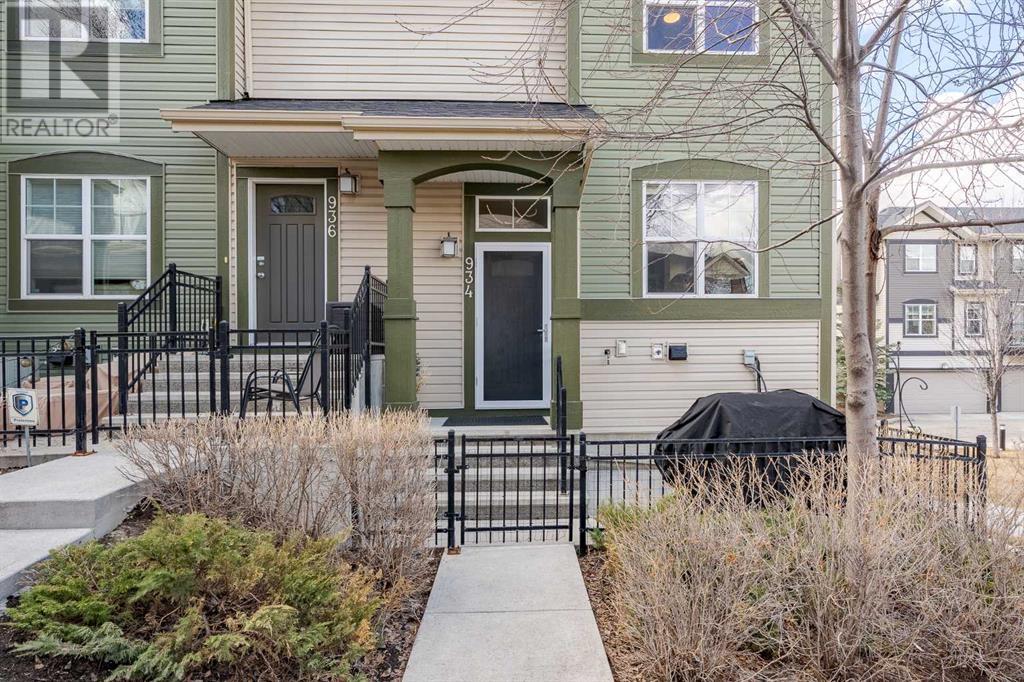 934 Mckenzie Towne Manor Se, Calgary, Alberta  T2Z 1C9 - Photo 3 - A2210332