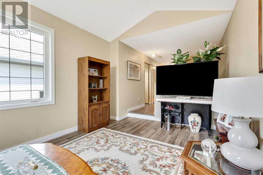 166 Harvest Rose Circle Ne, Calgary, Alberta  T3K 4M7 - Photo 10 - A2210803