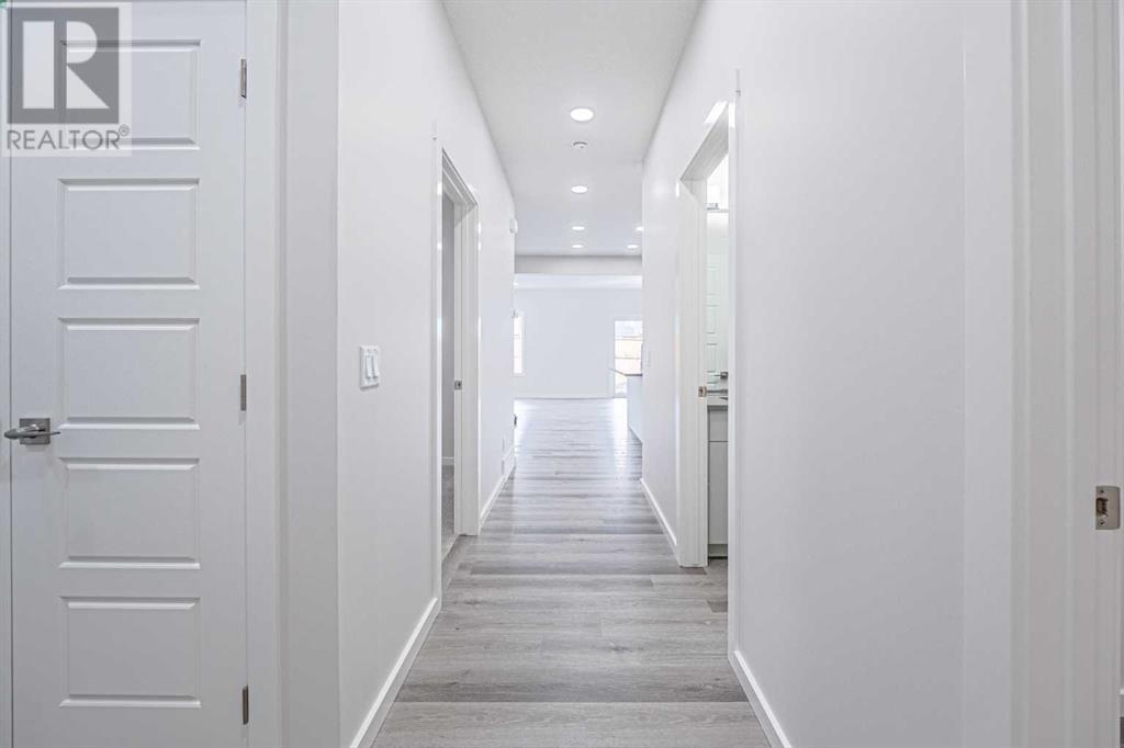 Property at 38 Heartwood Villas SE image 4
