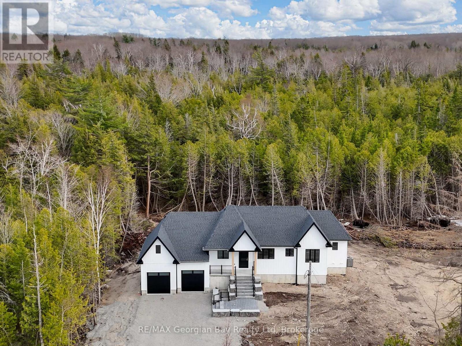 Property at 2244 CHAMPLAIN ROAD image 2