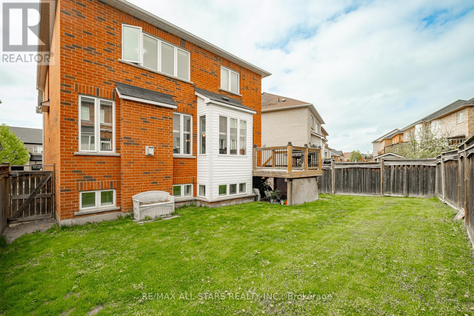 43 Horsedreamer Lane, Whitchurch-Stouffville (Stouffville), Ontario  L4A 0G6 - Photo 48 - N12152507