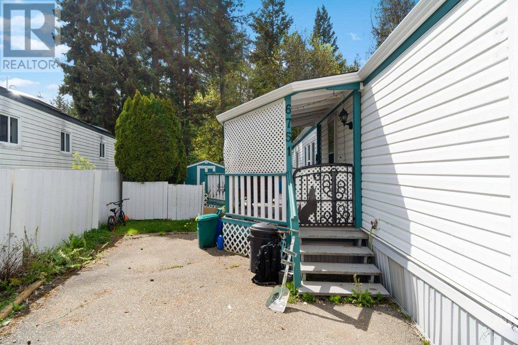 6751 51 Street Ne, Salmon Arm, British Columbia  V0E 1K0 - Photo 29 - 10347922