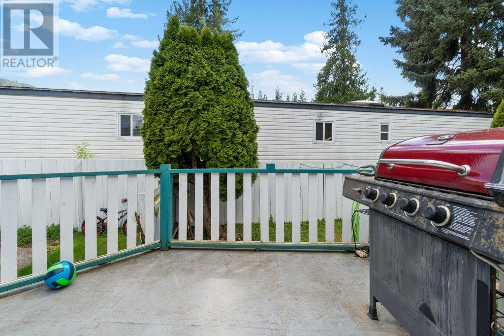 6751 51 Street Ne, Salmon Arm, British Columbia  V0E 1K0 - Photo 47 - 10347922