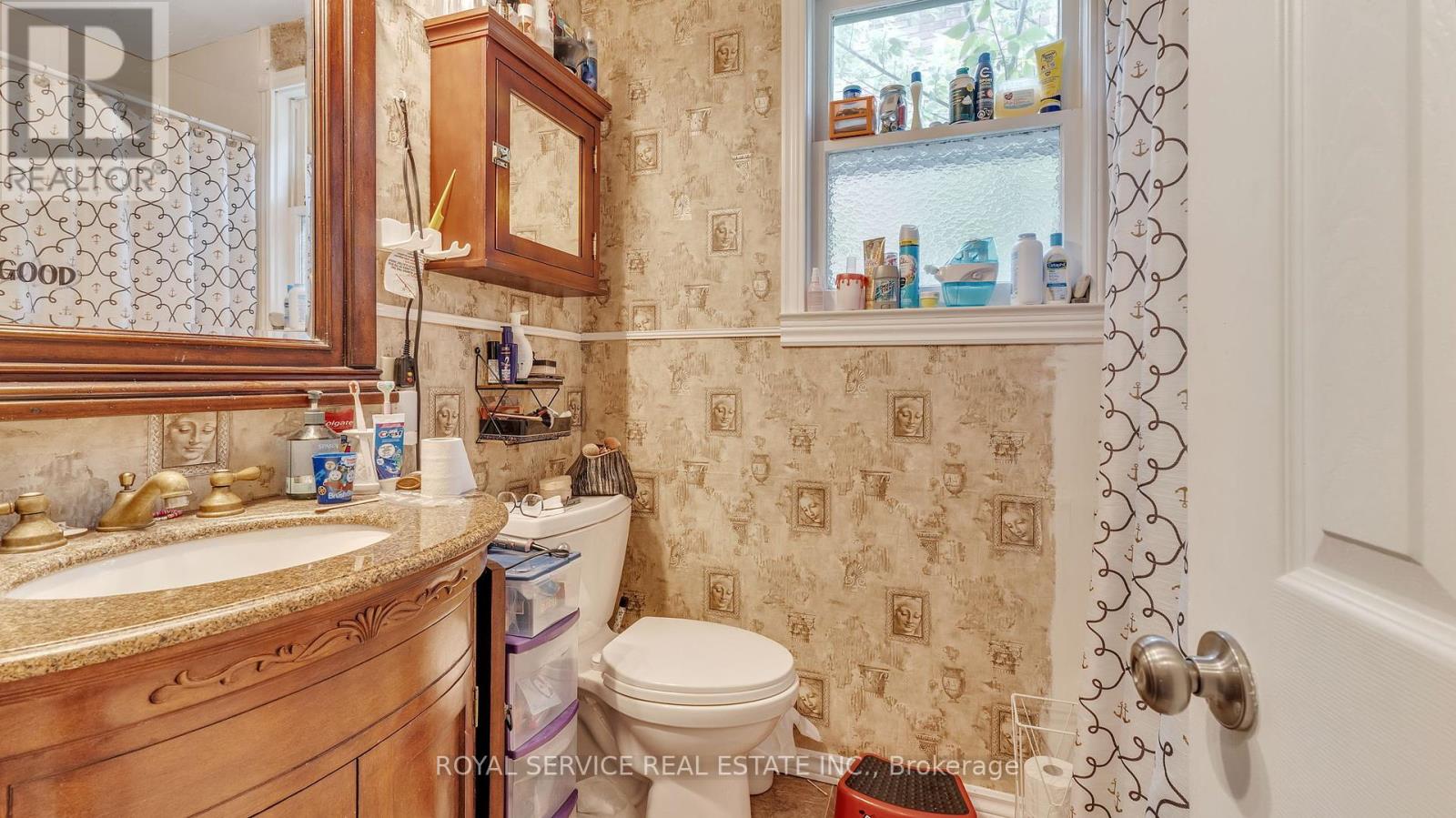 86 Park Road S, Oshawa, Ontario  L1J 4G9 - Photo 15 - E12152550
