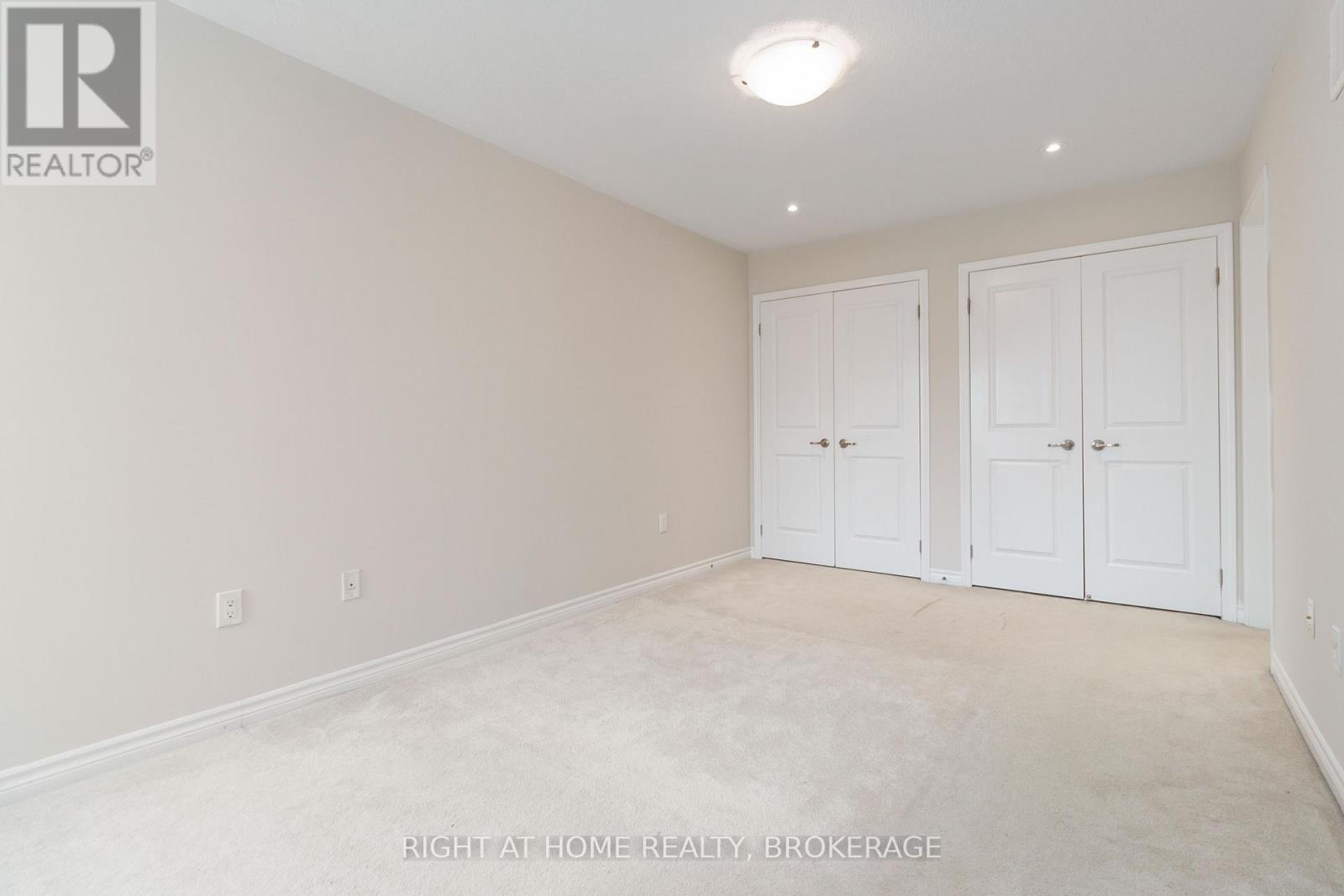 3060 Gardenia Gate, Oakville, Ontario  L6M 0V8 - Photo 19 - W12152512