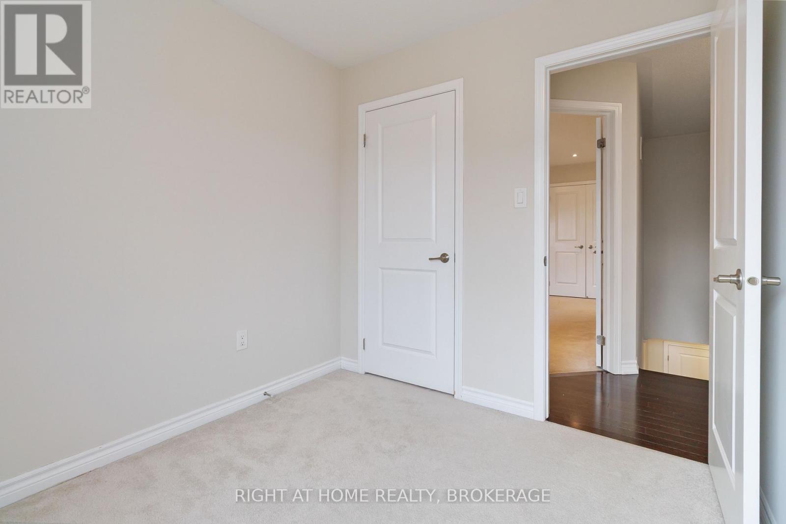 3060 Gardenia Gate, Oakville, Ontario  L6M 0V8 - Photo 23 - W12152512