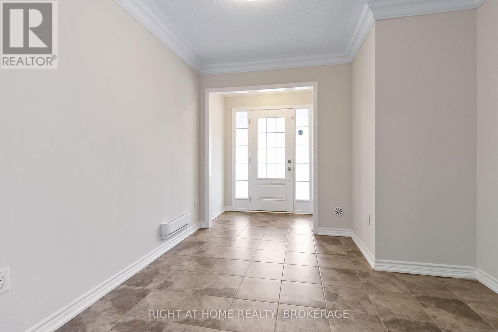 3060 Gardenia Gate, Oakville, Ontario  L6M 0V8 - Photo 5 - W12152512