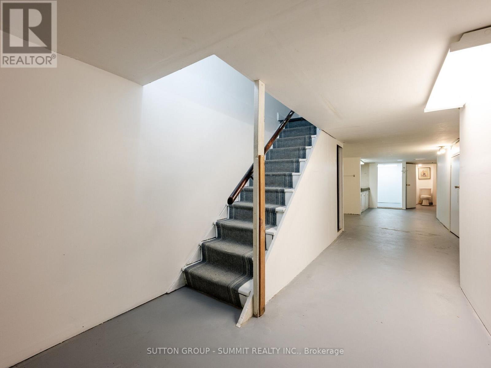281 Roncesvalles Avenue E, Toronto (Roncesvalles), Ontario  M6R 2M3 - Photo 11 - W12152522