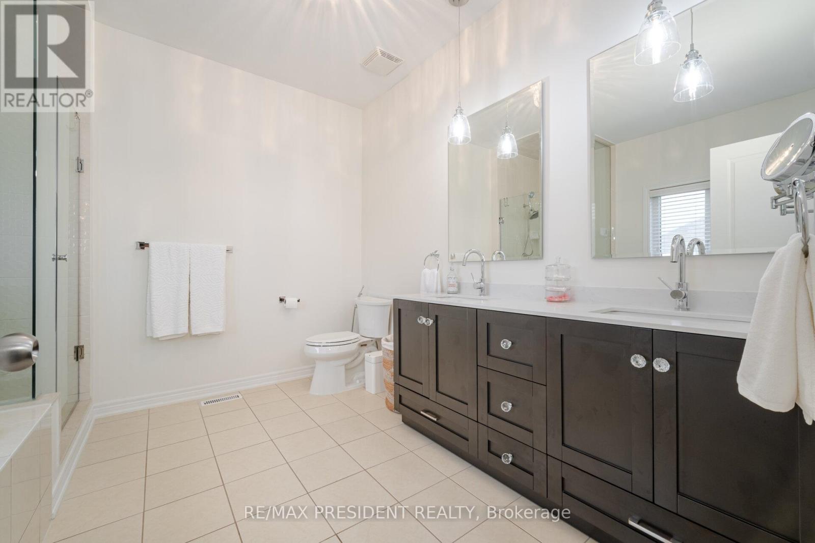 35 Kilkarrin Road, Brampton, Ontario  L7A 4C6 - Photo 24 - W12152537