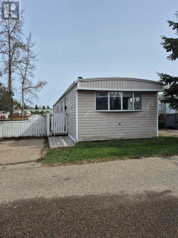 208, 6834 59 Avenue, Red Deer, Alberta  T4P 1C9 - Photo 3 - A2221774