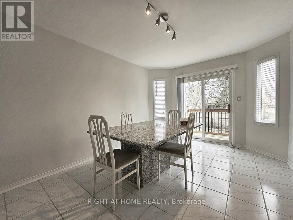 116 Cooperage Crescent, Richmond Hill, Ontario  L4C 9L8 - Photo 17 - N12132076