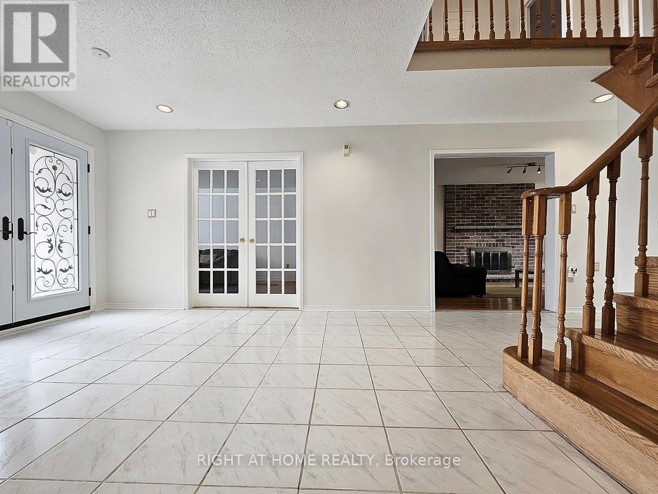 116 Cooperage Crescent, Richmond Hill, Ontario  L4C 9L8 - Photo 12 - N12132076