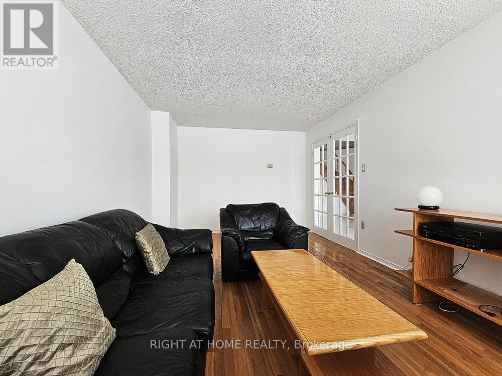 116 Cooperage Crescent, Richmond Hill, Ontario  L4C 9L8 - Photo 10 - N12132076