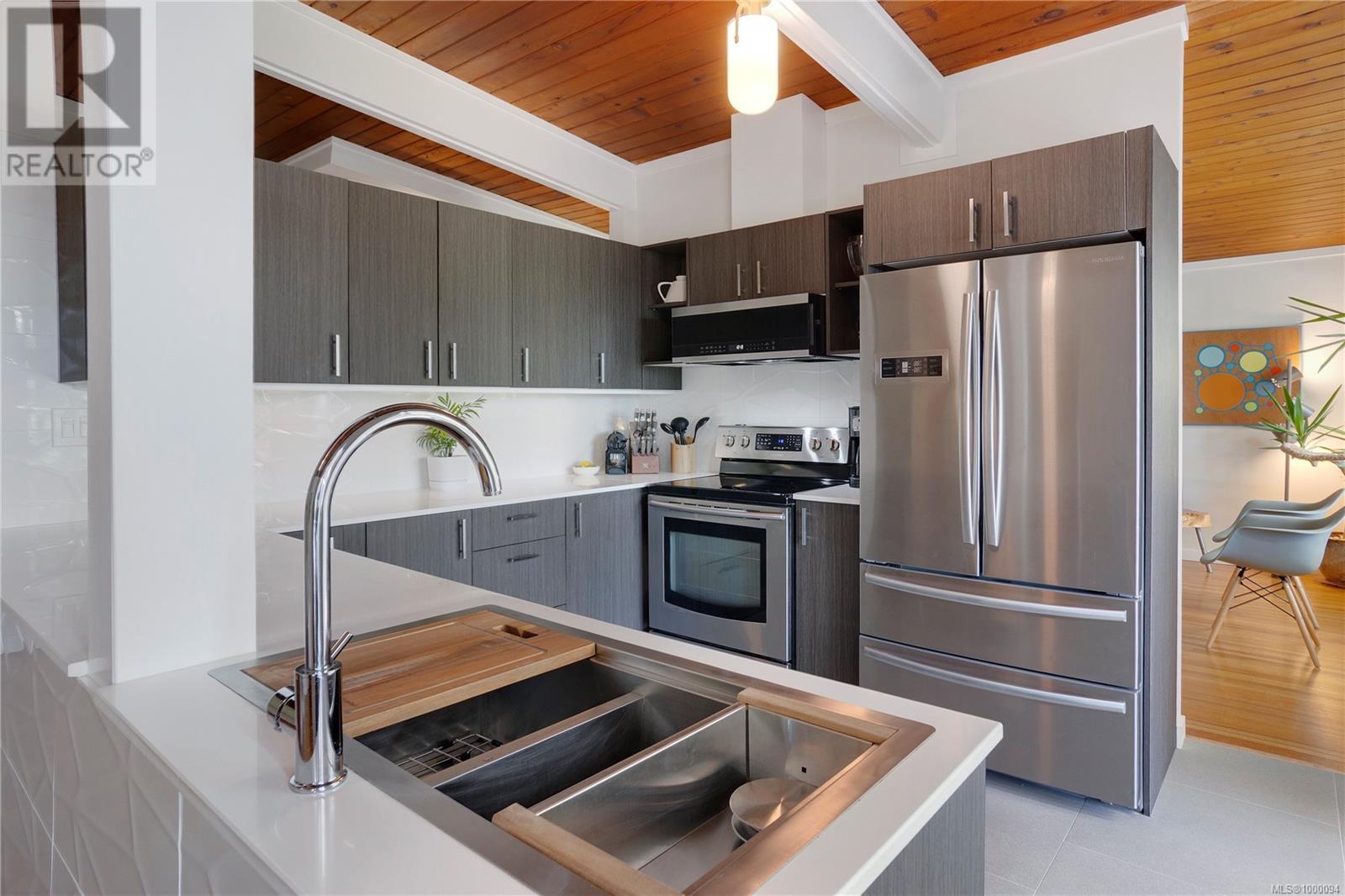 2910 Haliday Cres, Nanaimo, British Columbia  V9T 1B1 - Photo 3 - 1000094