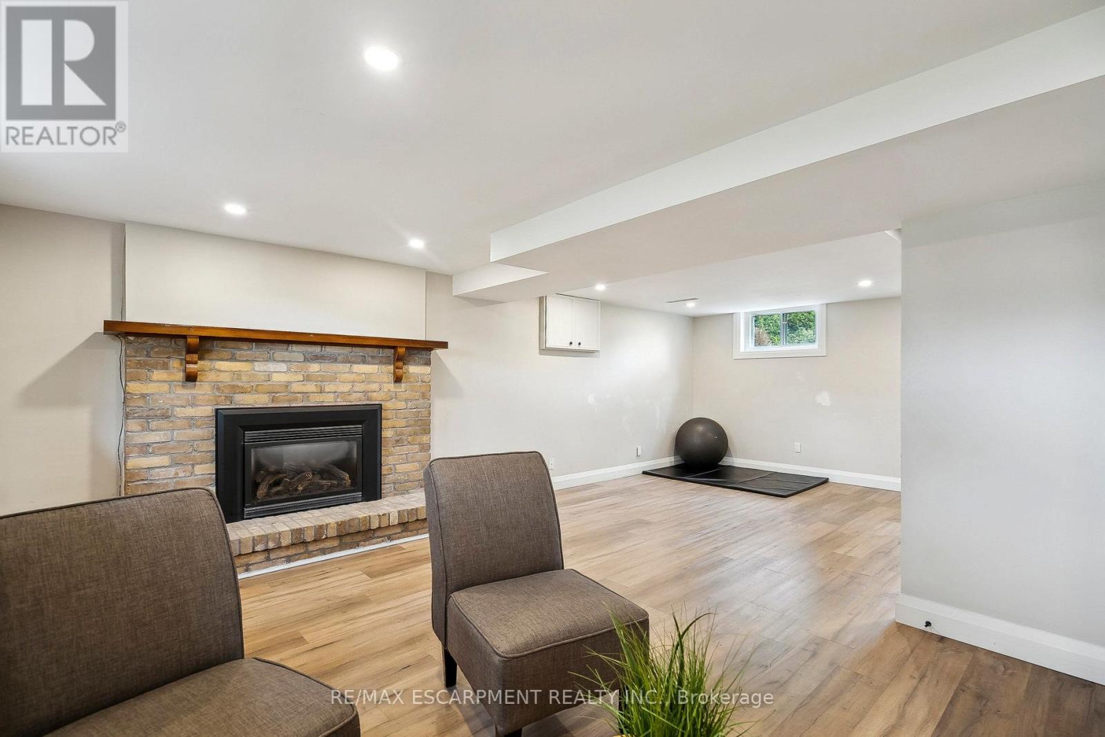 6146 Monterey Avenue, Niagara Falls (West Wood), Ontario  L2H 2A4 - Photo 16 - X12152517