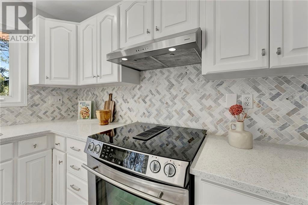 216 Sioux Road, Hamilton, Ontario  L9G 1P8 - Photo 14 - 40729302