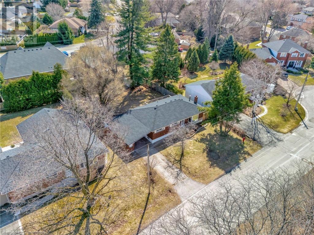 216 Sioux Road, Hamilton, Ontario  L9G 1P8 - Photo 4 - 40729302