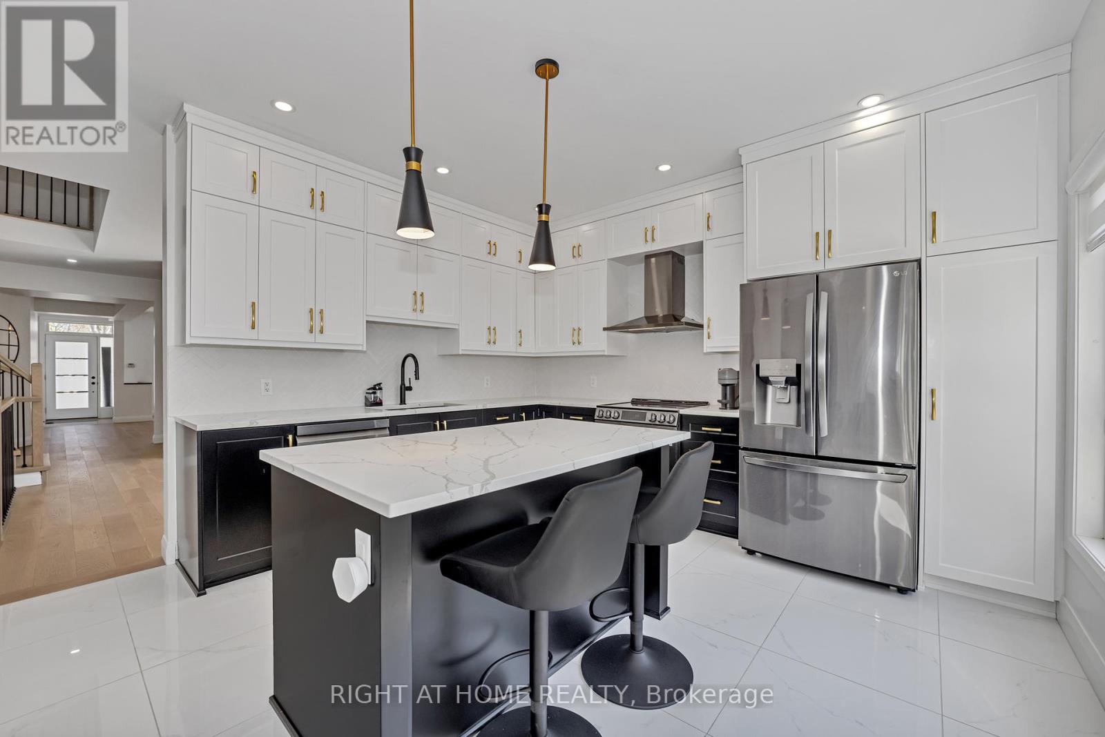 326 Wisteria Crescent, Ottawa, Ontario  K1V 0N5 - Photo 16 - X12152589