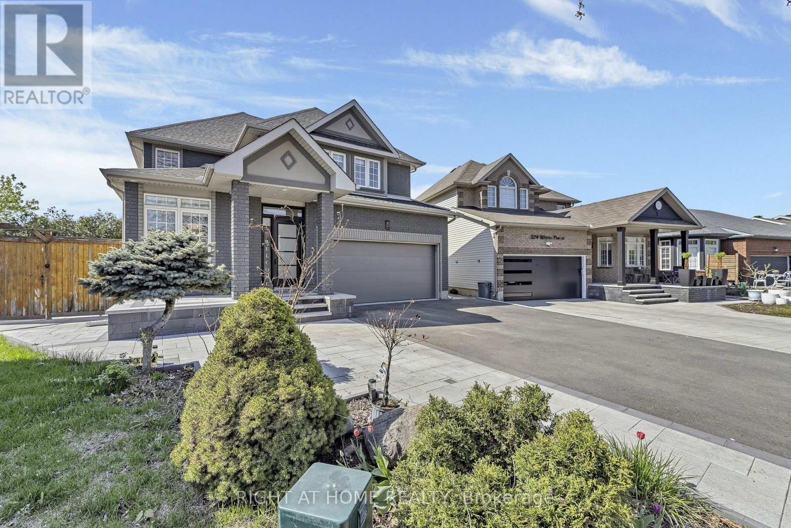 326 Wisteria Crescent, Ottawa, Ontario  K1V 0N5 - Photo 2 - X12152589