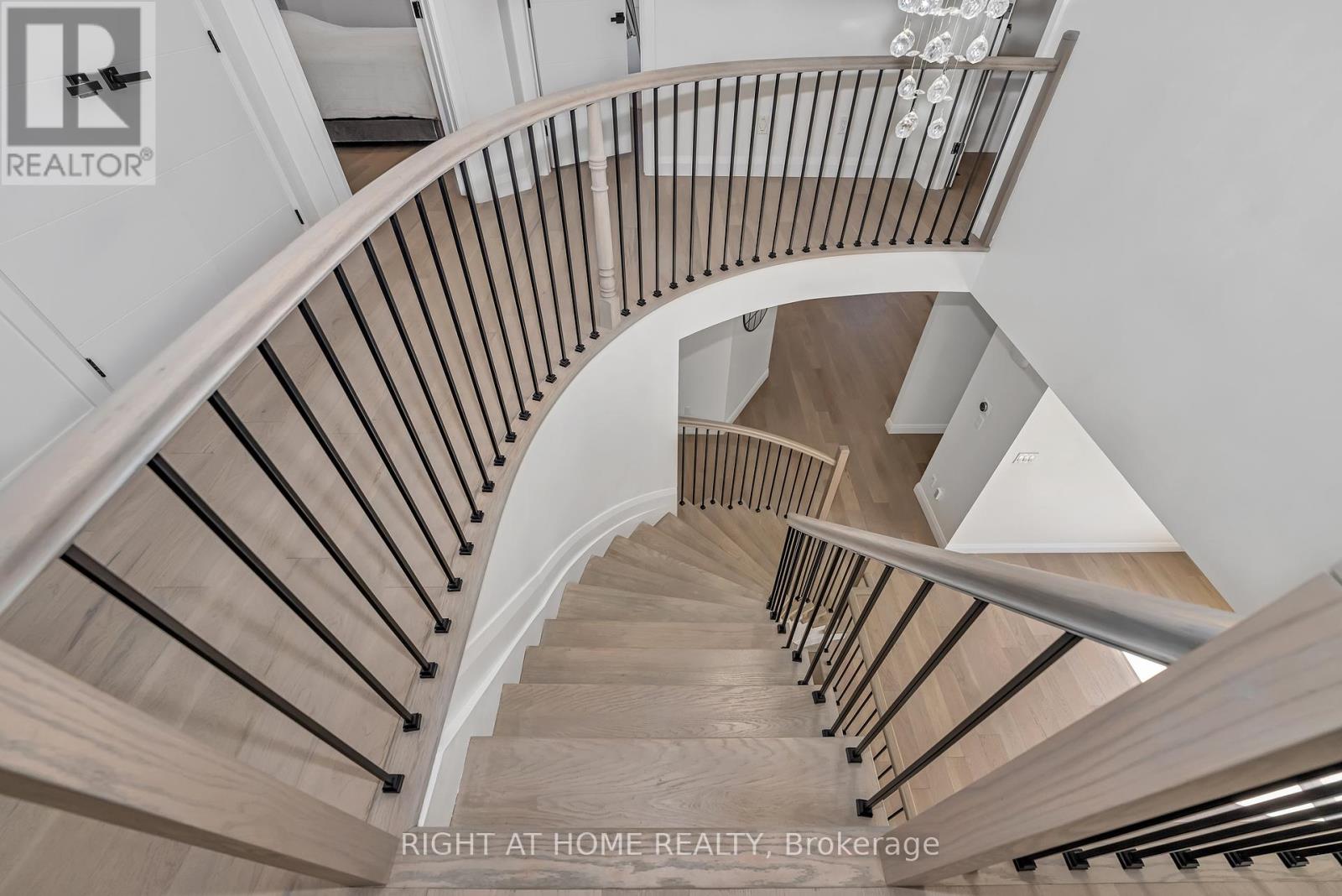 326 Wisteria Crescent, Ottawa, Ontario  K1V 0N5 - Photo 21 - X12152589
