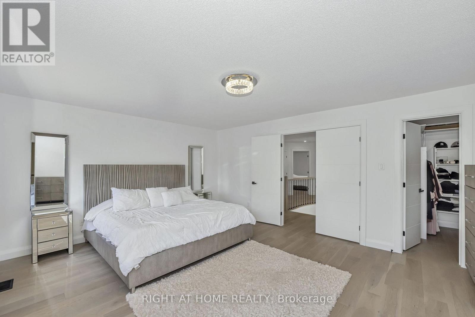 326 Wisteria Crescent, Ottawa, Ontario  K1V 0N5 - Photo 25 - X12152589