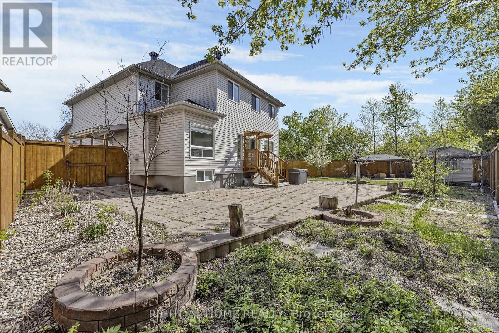 326 Wisteria Crescent, Ottawa, Ontario  K1V 0N5 - Photo 37 - X12152589