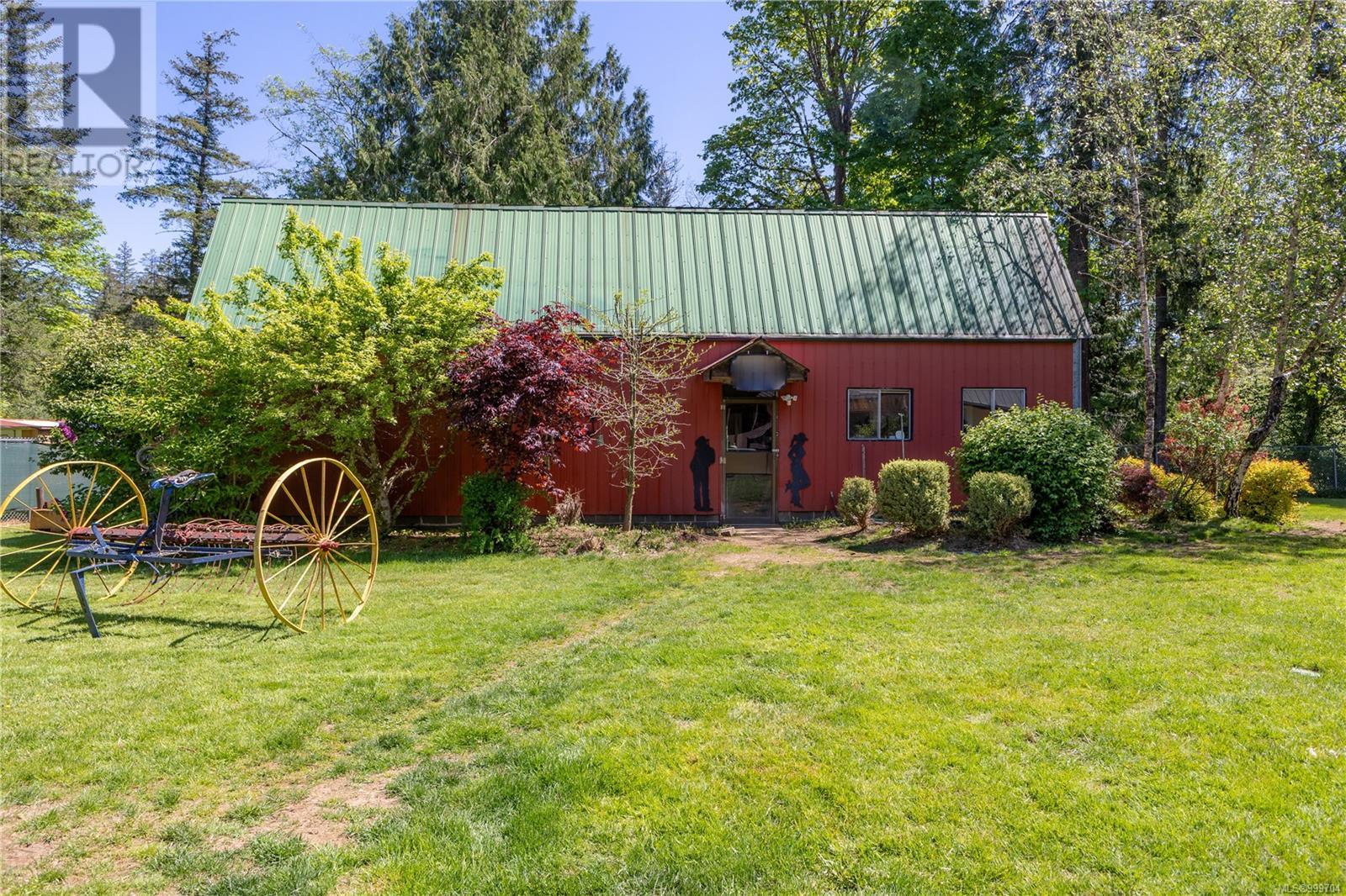 3730 James Cres, Black Creek, British Columbia  V9J 1E9 - Photo 41 - 999704