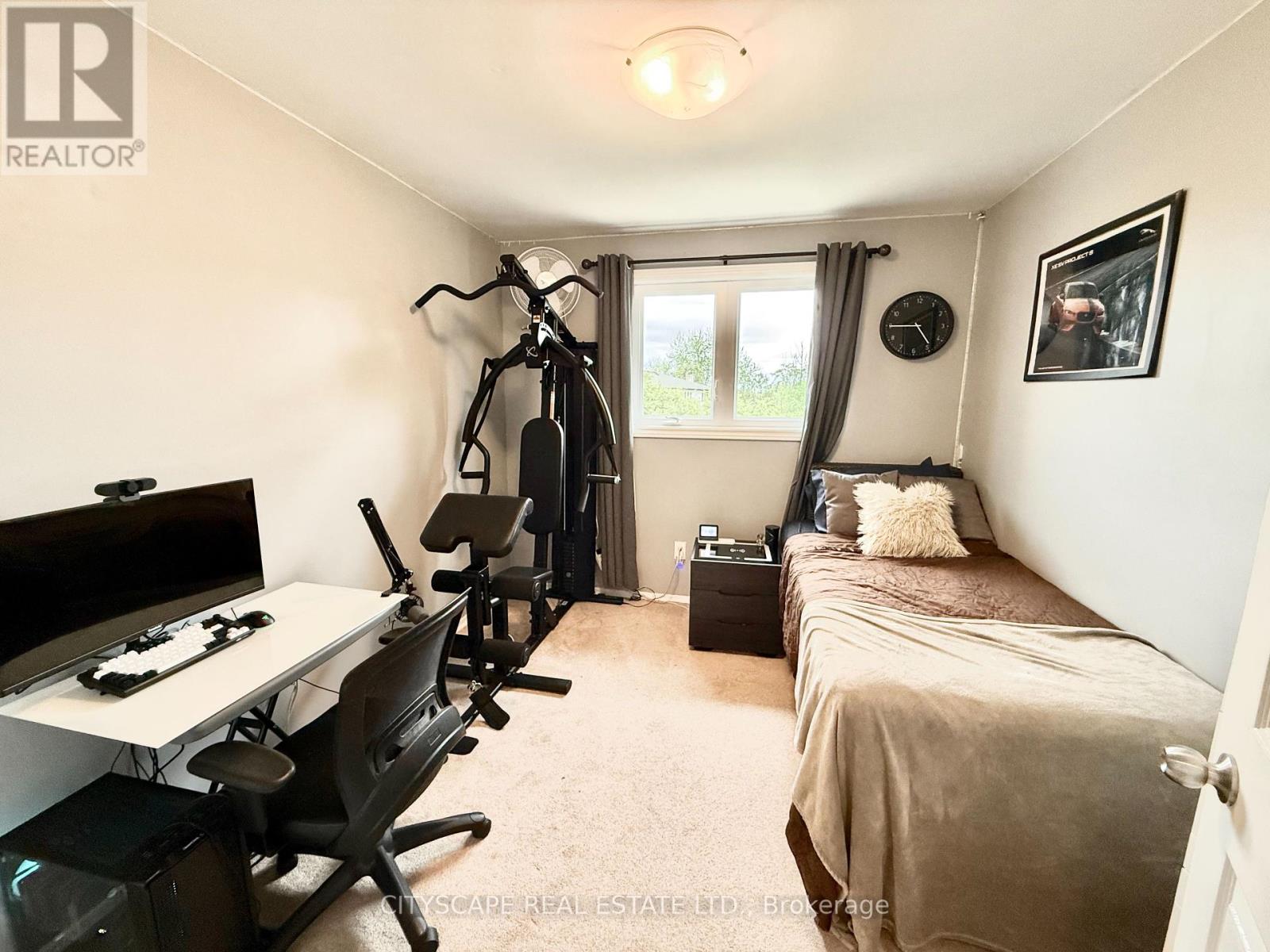 3376 Frobex Court, Mississauga, Ontario  L5C 2B5 - Photo 28 - W12152143