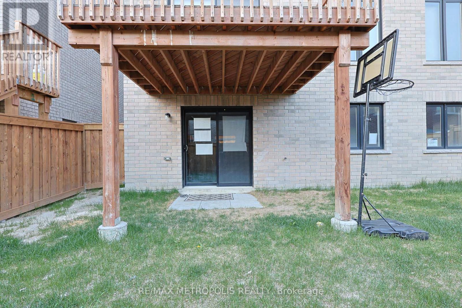 Bsmt - 75 Eastgrove Square, East Gwillimbury, Ontario  L9N 0R3 - Photo 20 - N12152565