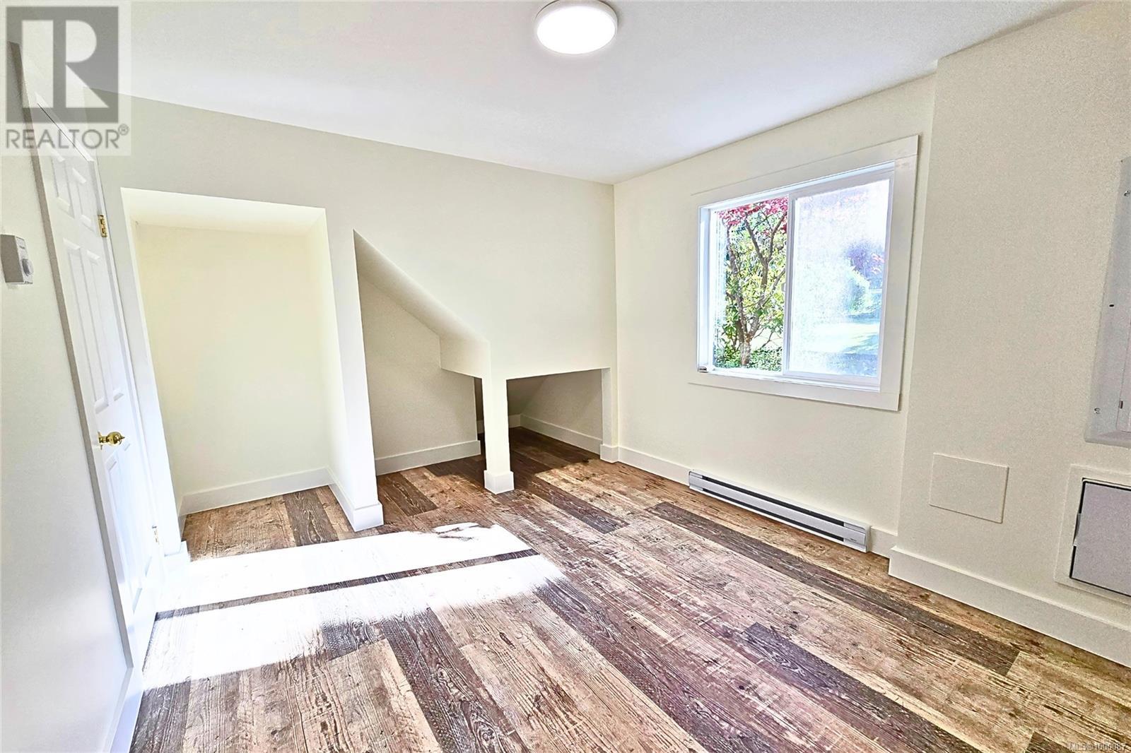 1689 Bay St, Ucluelet, British Columbia  V0R 3A0 - Photo 32 - 1000087