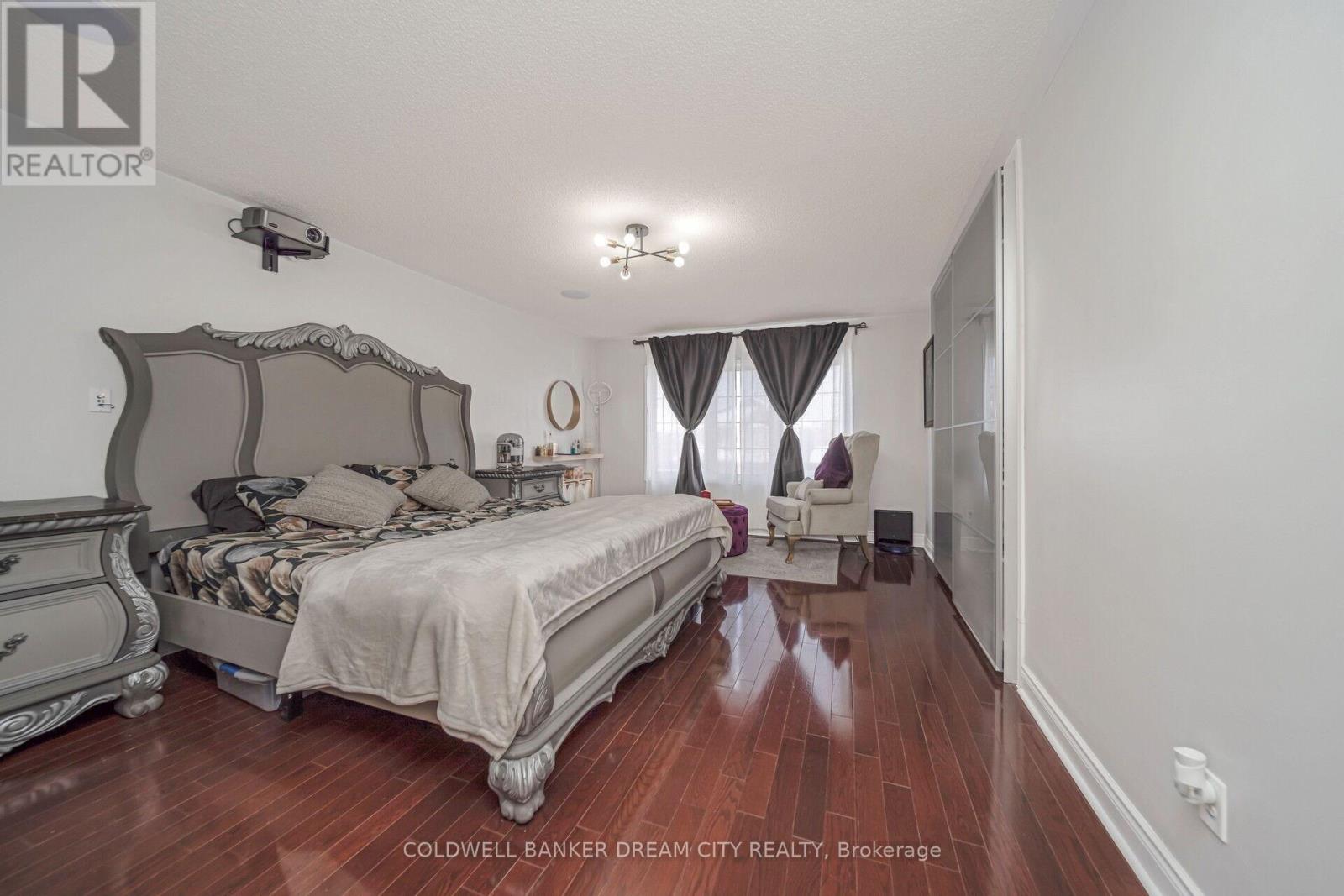 60 Capistro Street, Brampton, Ontario  L7A 3H4 - Photo 31 - W12096176