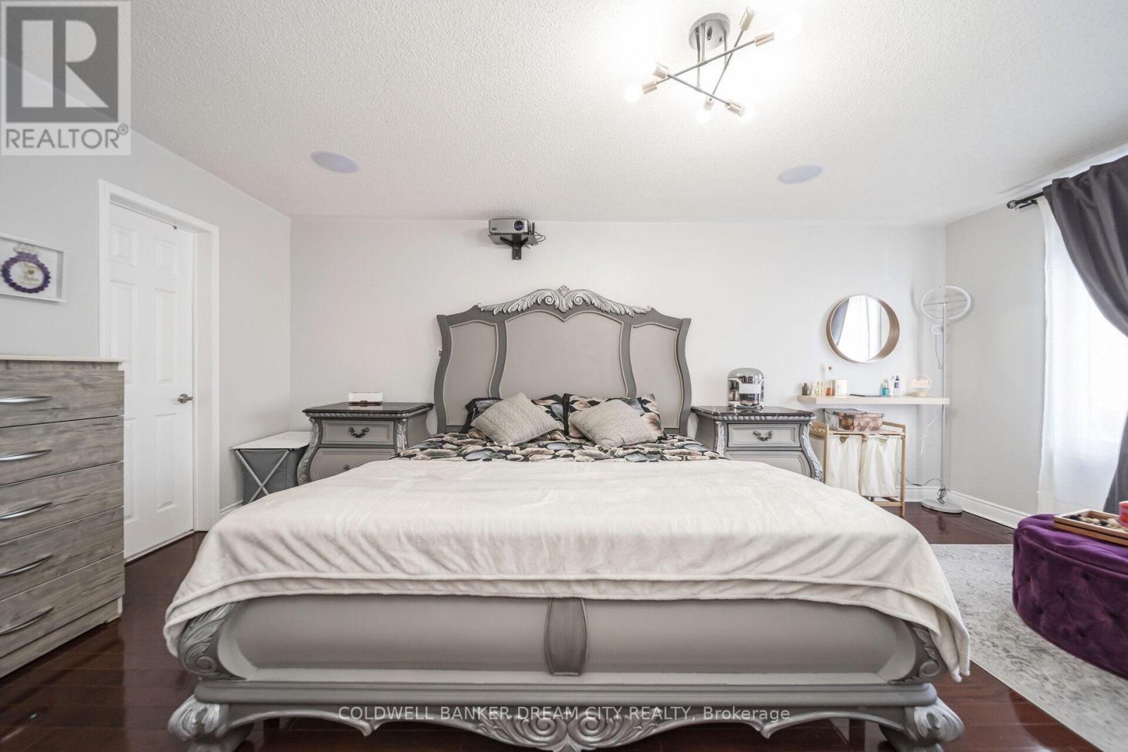 60 Capistro Street, Brampton, Ontario  L7A 3H4 - Photo 33 - W12096176