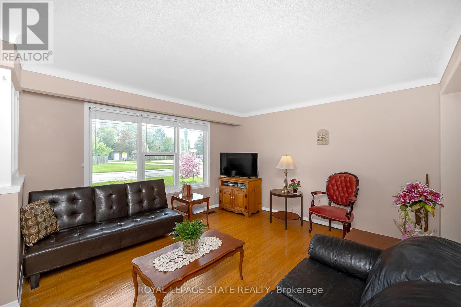 3901 Rebstock Road, Fort Erie, Ontario  L0S 1B0 - Photo 6 - X12150892