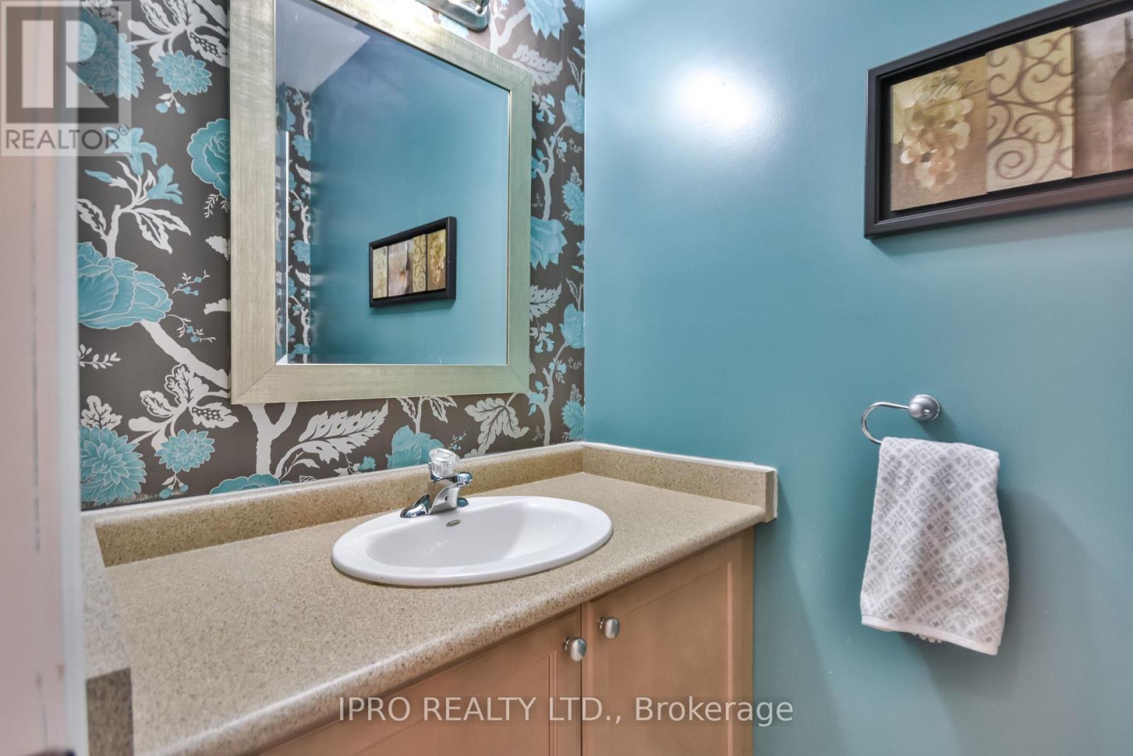 79 Sovereign's Gate, Barrie (Innis-Shore), Ontario  L4N 0Y9 - Photo 7 - S12152263