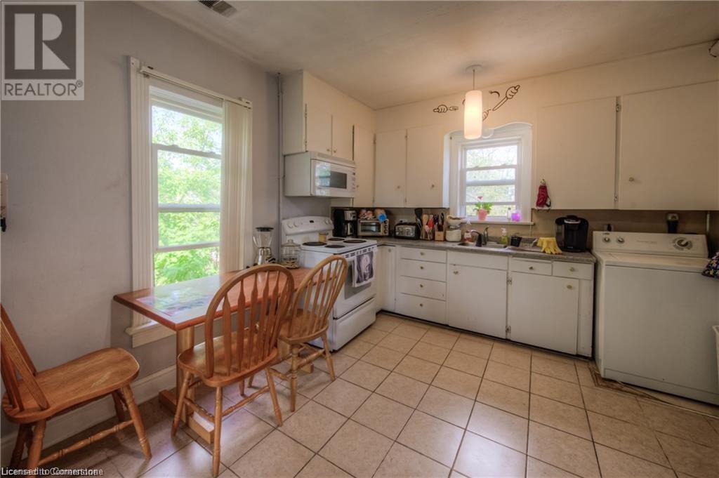 332 Queen Street W, Cambridge, Ontario  N3C 1G8 - Photo 19 - 40715026
