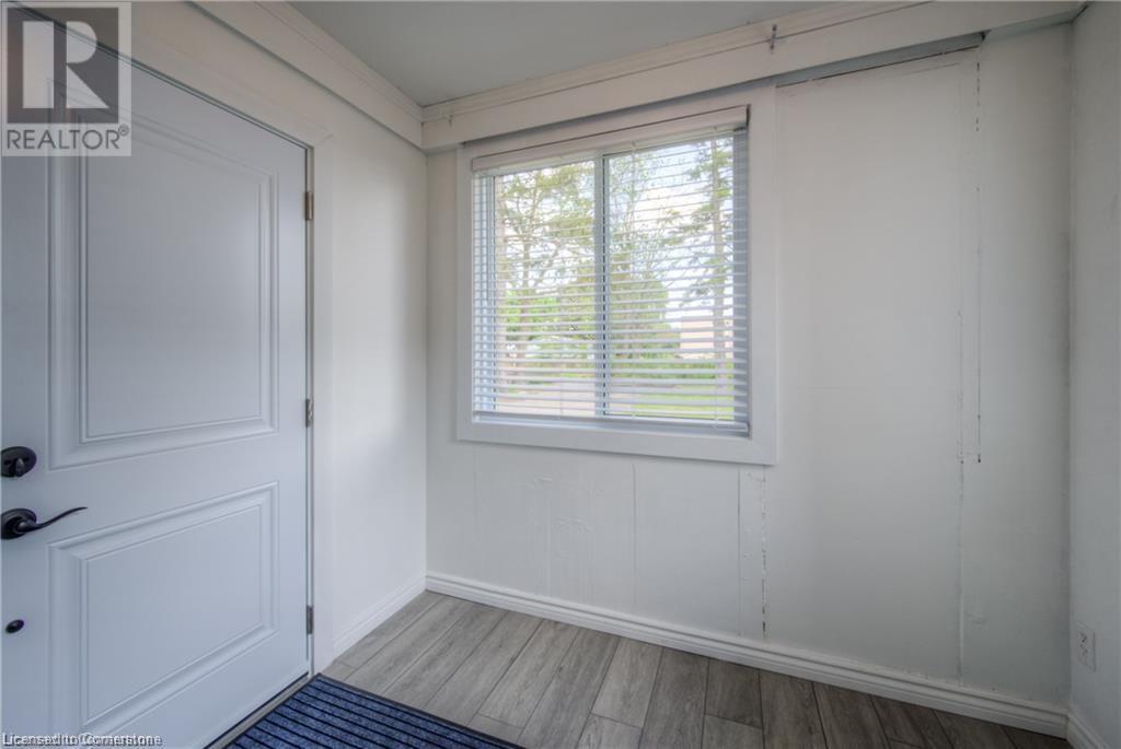 332 Queen Street W, Cambridge, Ontario  N3C 1G8 - Photo 28 - 40715026
