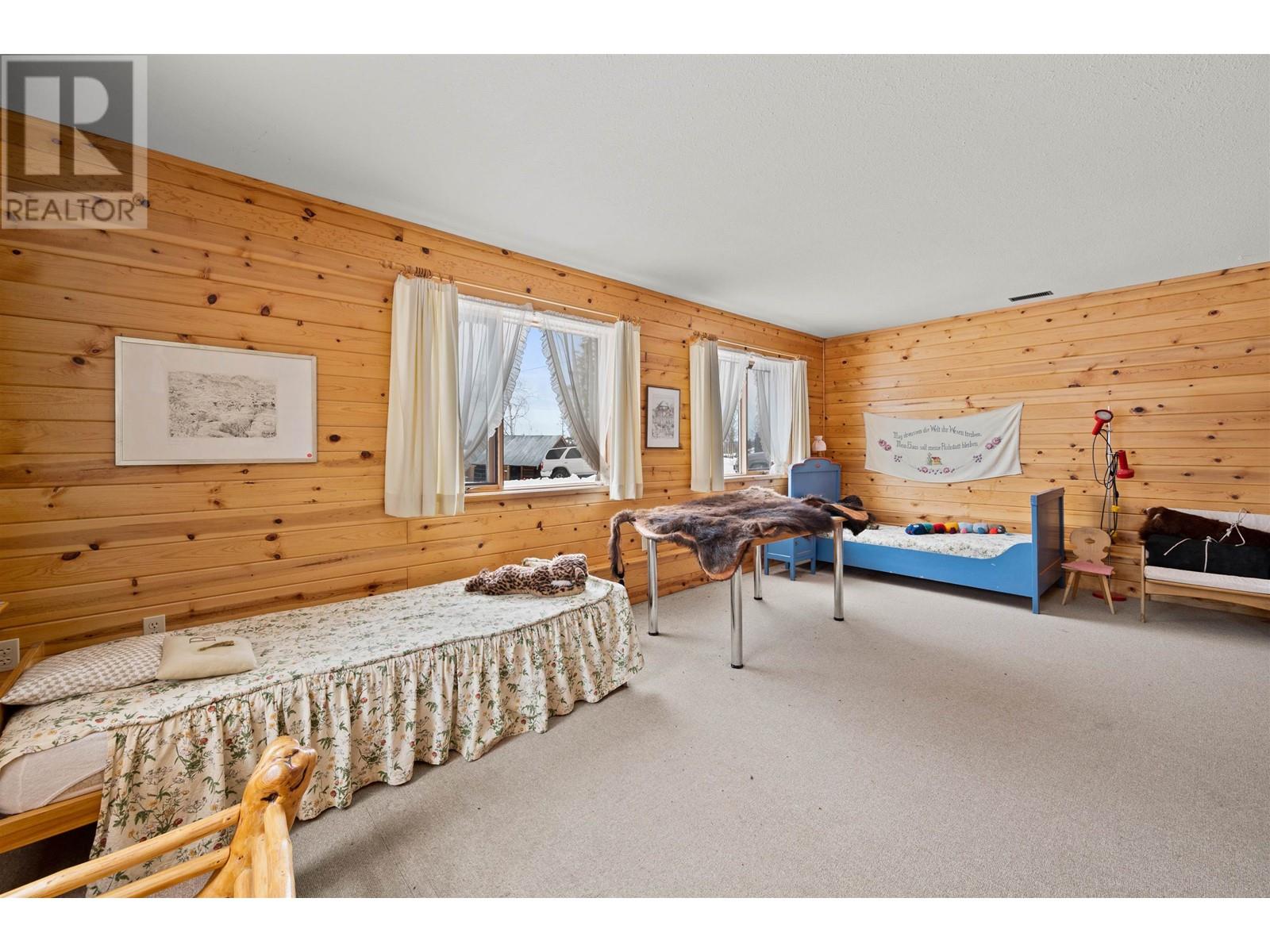 938 S Green Lake Road, 70 Mile House, British Columbia  V0K 2K2 - Photo 38 - R3003553