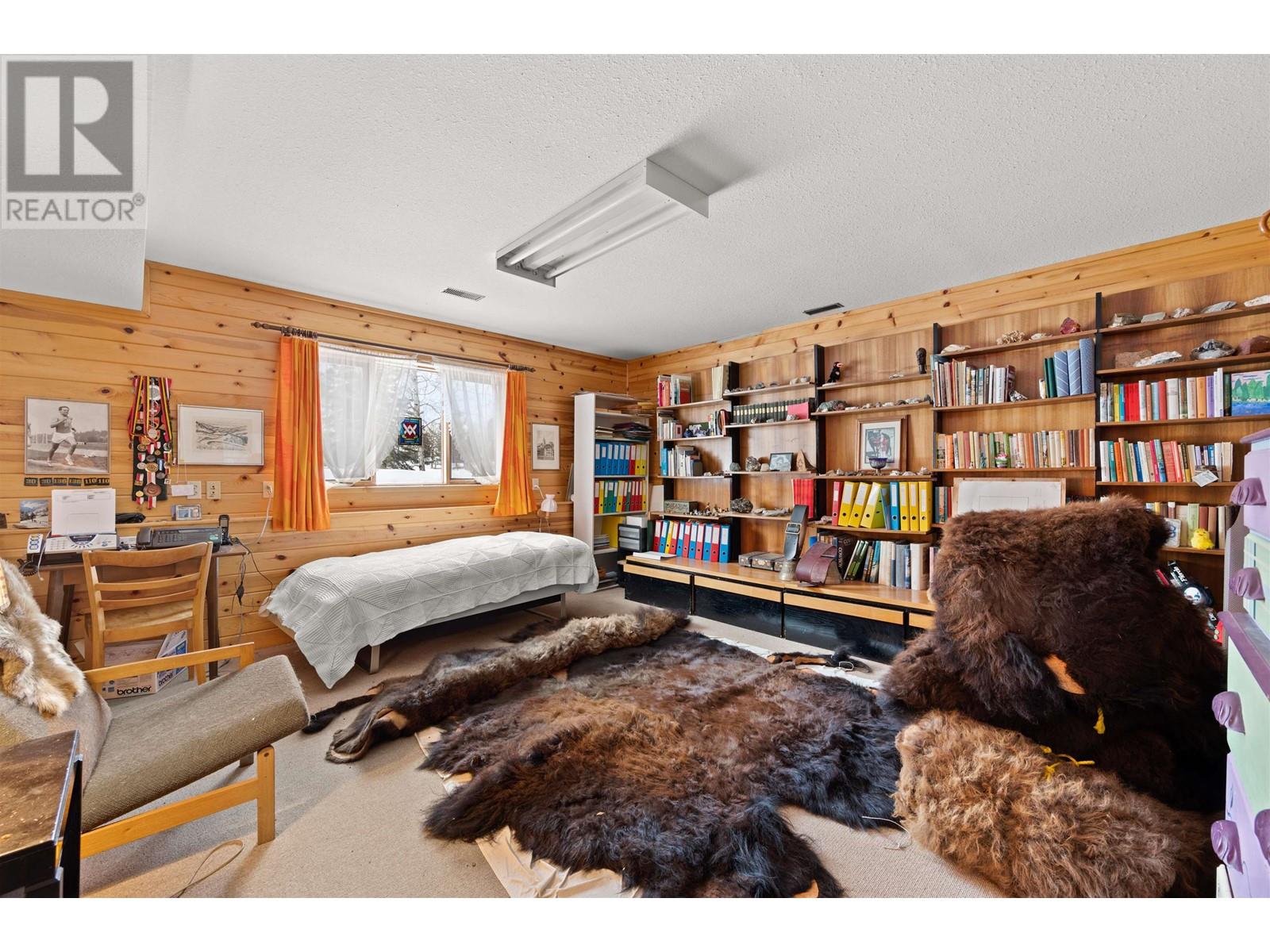 938 S Green Lake Road, 70 Mile House, British Columbia  V0K 2K2 - Photo 31 - R3003553